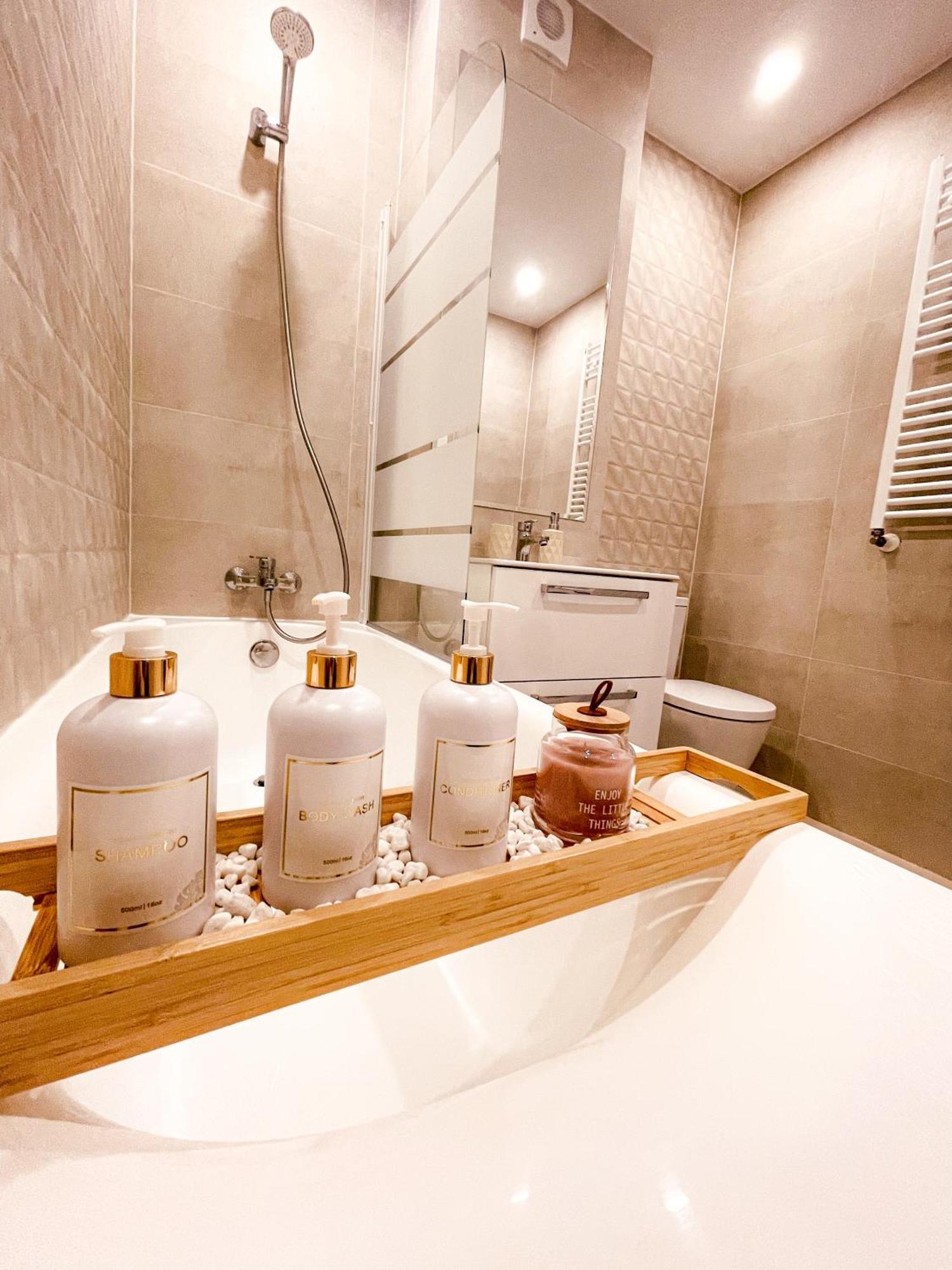 Metropolis Elegance Apartment *